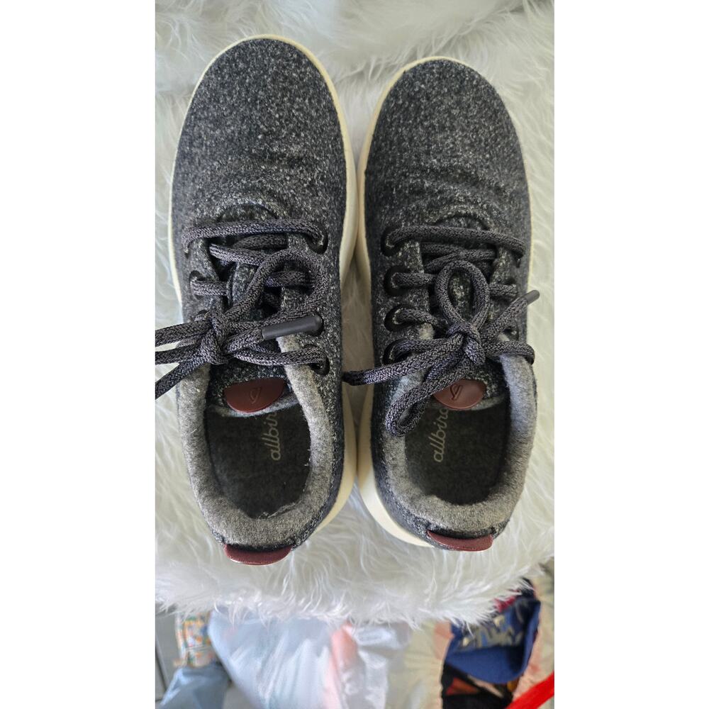 Allbirds Wool Runners – Women’s Size 6 (W6) – Charcoal Gray